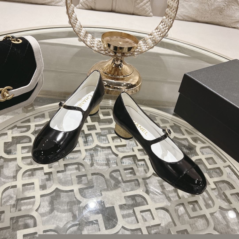 Ch*el high heels